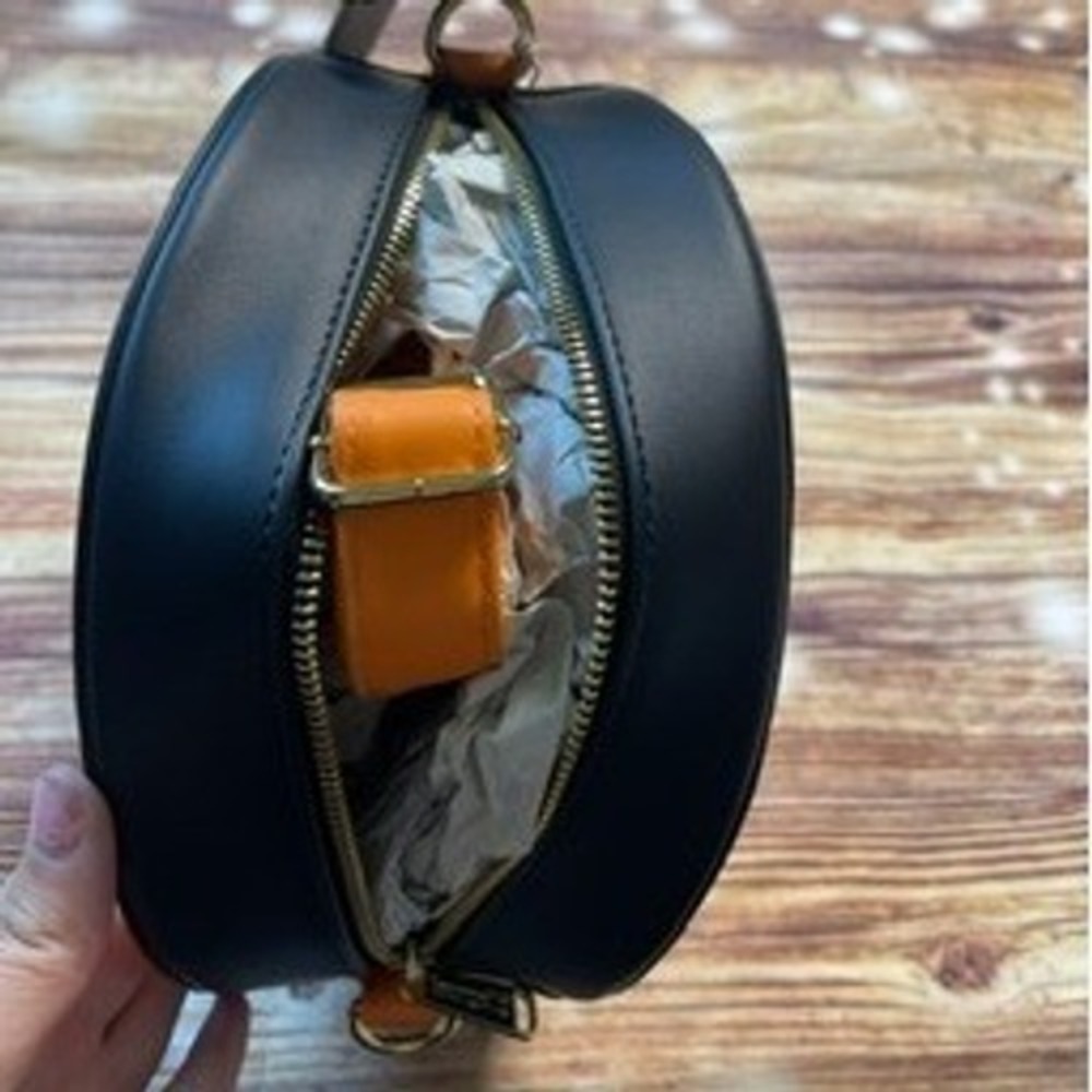 Loungefly Marvel Loki TVA Miss Minutes Crossbody Bag Orange Round Hey Yall NEW - Picture 3 of 4